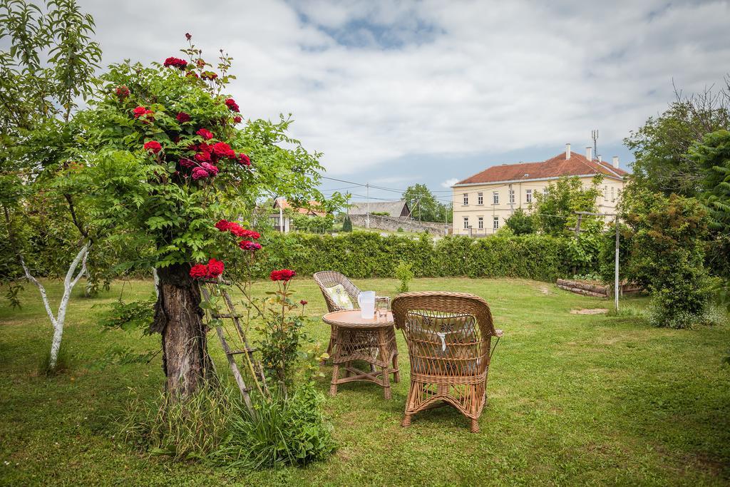 Apartment Tomasevic Slunj Zewnętrze zdjęcie