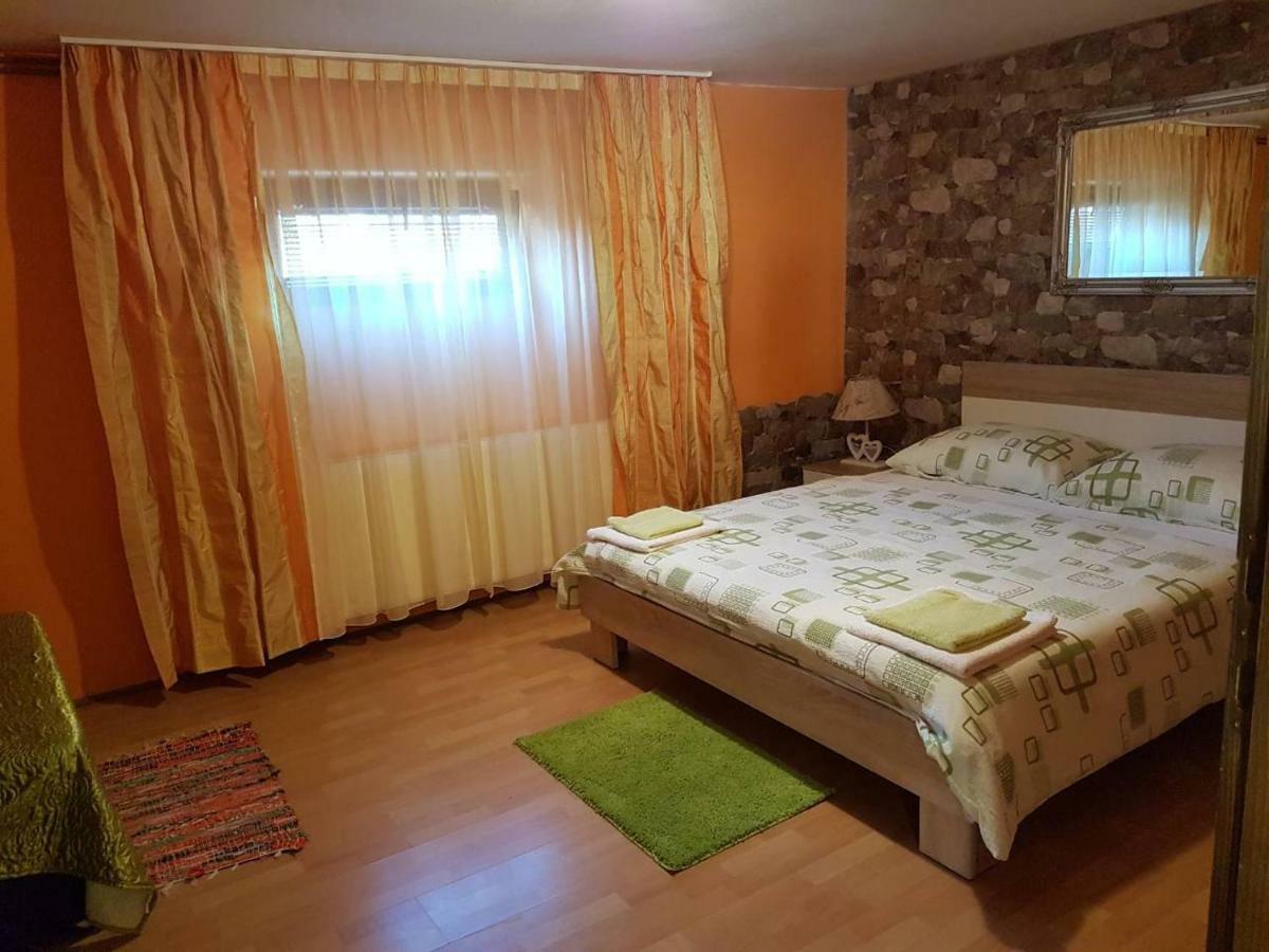 Apartment Tomasevic Slunj Zewnętrze zdjęcie